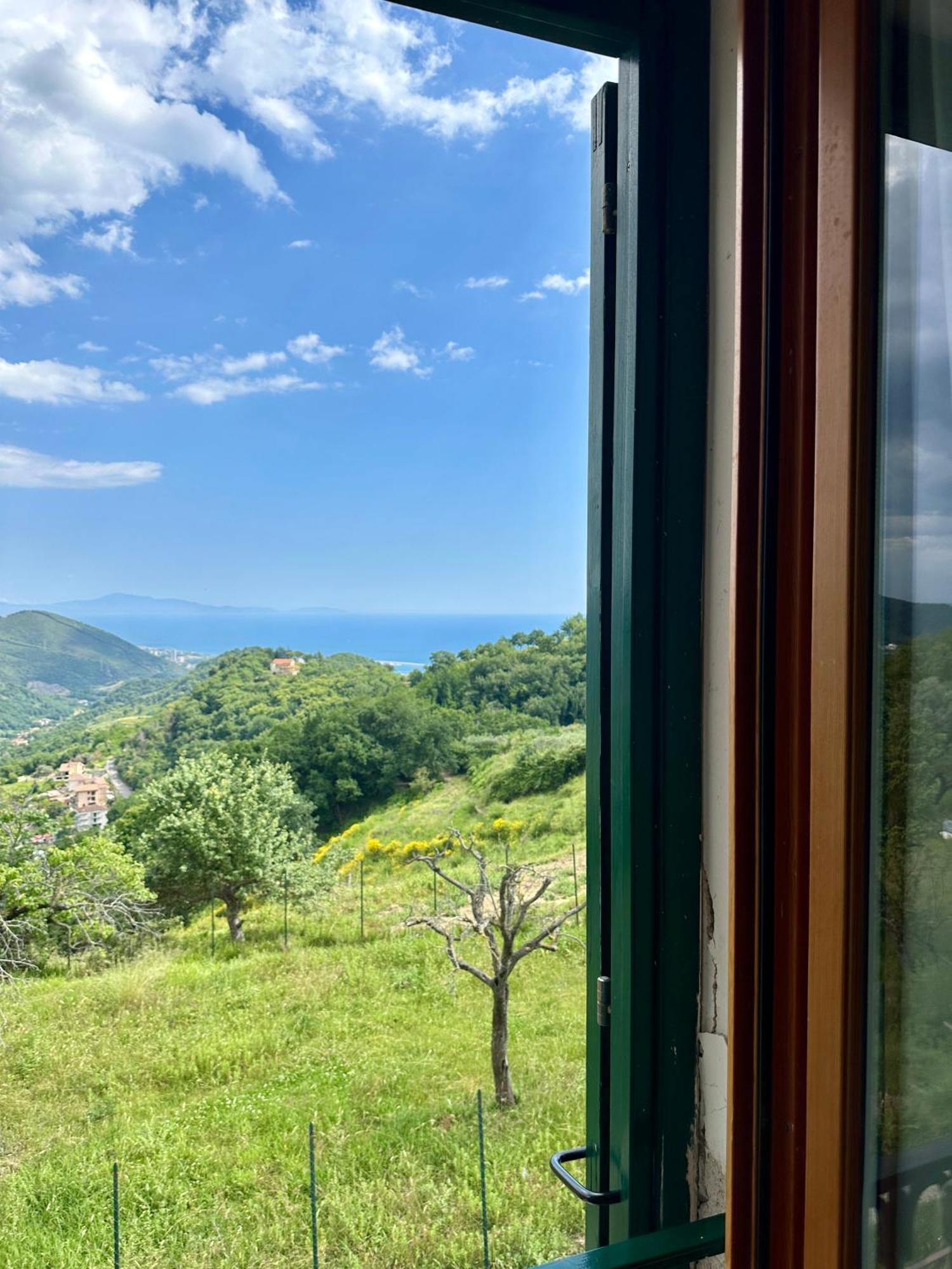 Bed and Breakfast La Riggiola Салерно Экстерьер фото